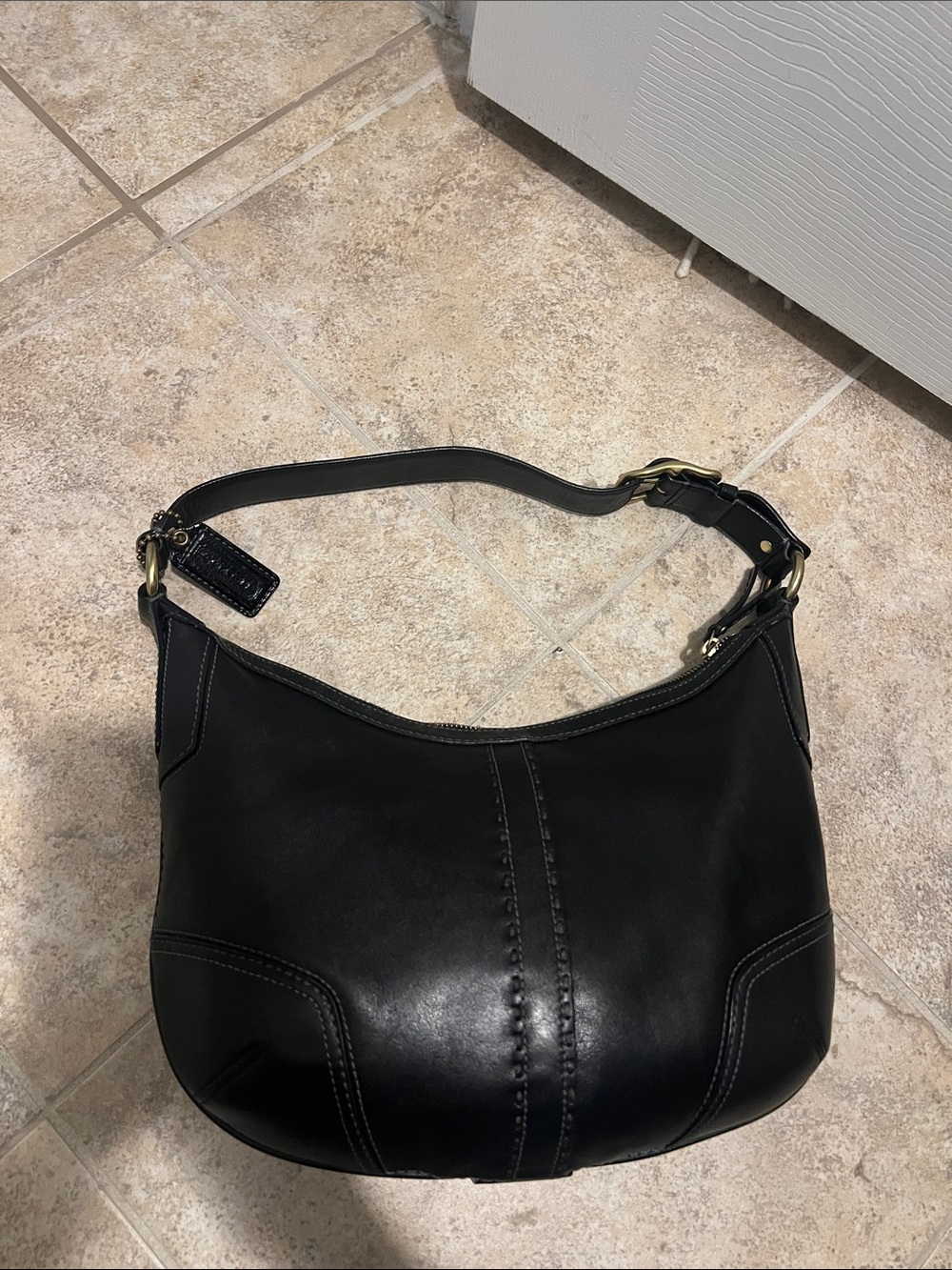 Coach Hampton Horsebit Hobo - 11544 - Picture 3 of 9